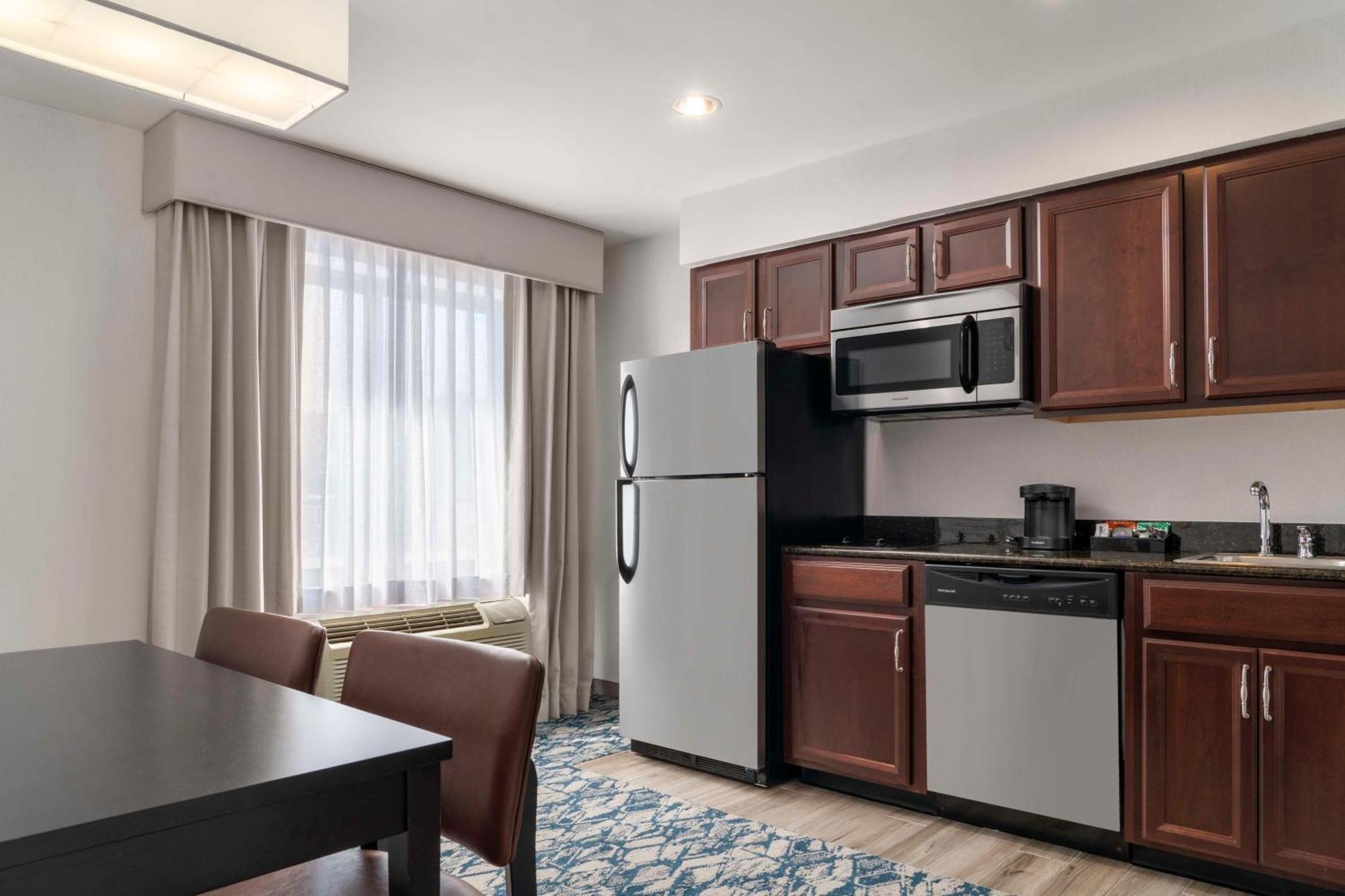 Homewood Suites By Hilton Boston Cambridge-Arlington, Ma Exterior foto