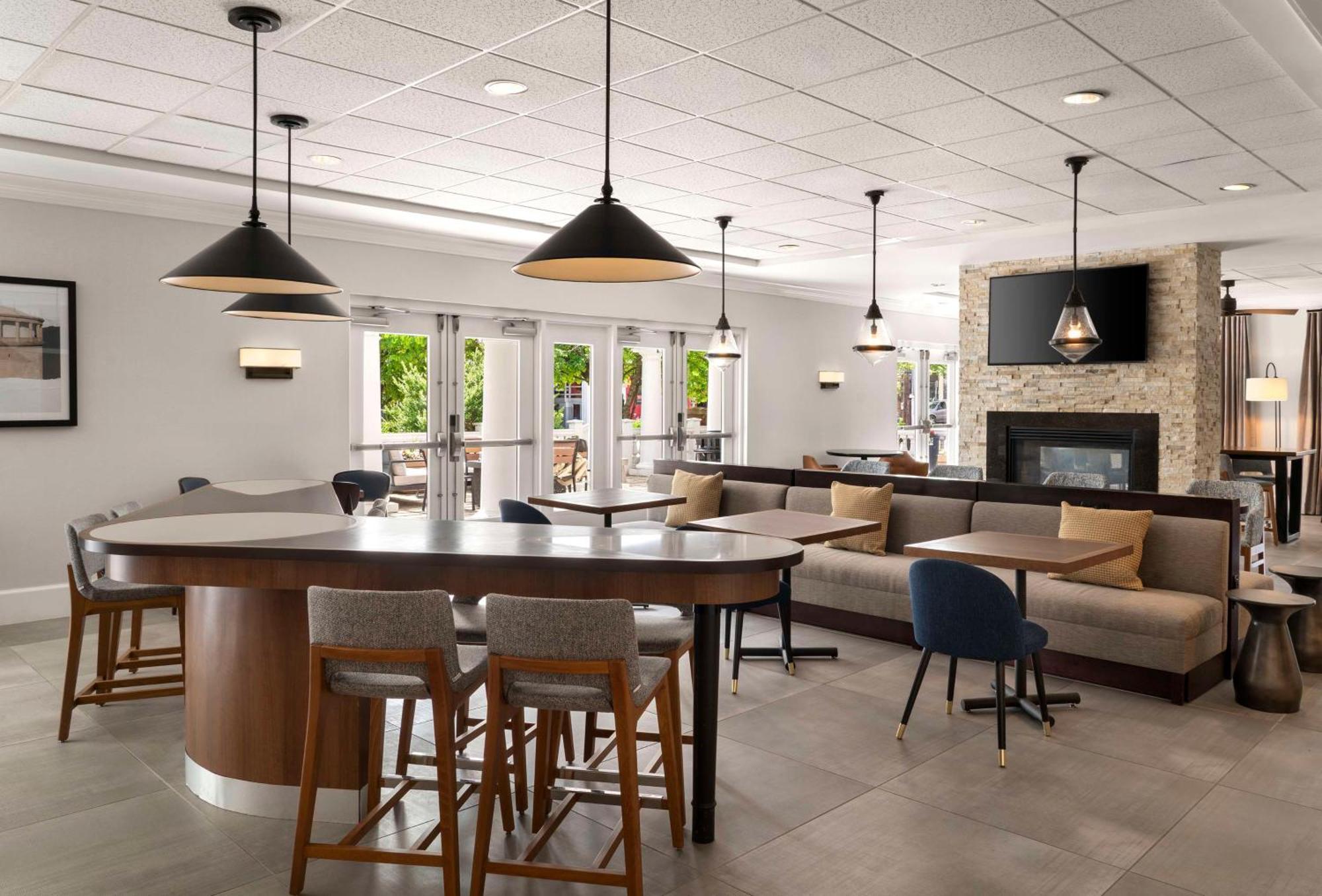 Homewood Suites By Hilton Boston Cambridge-Arlington, Ma Exterior foto